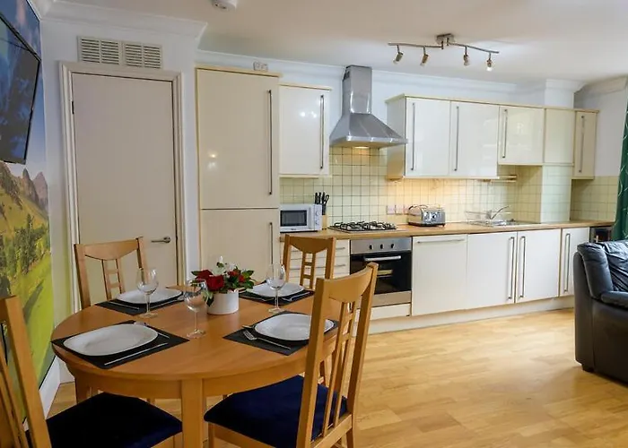 Spectacular 3 Bed In Blackheath