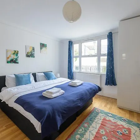 Spectacular 3 Bed In Blackheath London Exterior photo