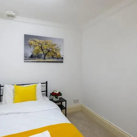 Spectacular 3 Bed In Blackheath London Exterior photo