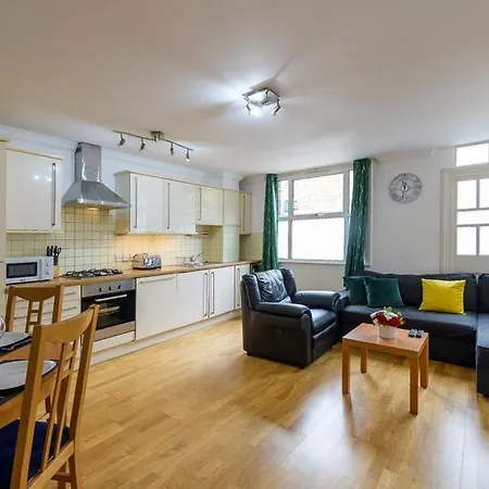Spectacular 3 Bed In Blackheath London Exterior photo